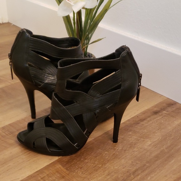 Topshop Shoes - Topshop black cross strap heels